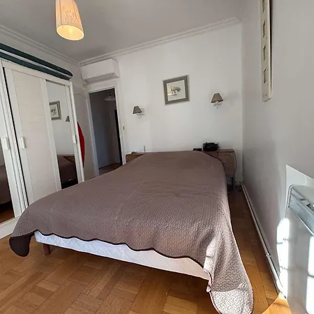 Ferienhaus Grande A Pour 10 Pers. Avec Terrasse Et Jardin - Fr-1-494-212